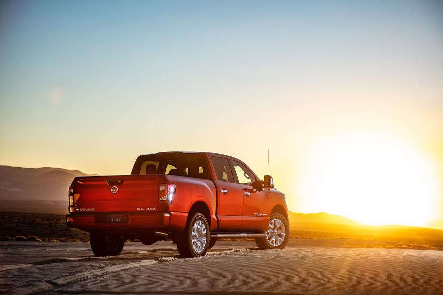  Nissan Titan SL Crew Cab 2019 года  (фото 11 из 29)